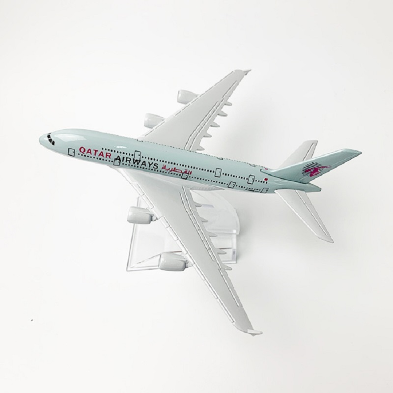 16cm 1/400 Scale Qatar Airways - Model Kit Planes recension och pris