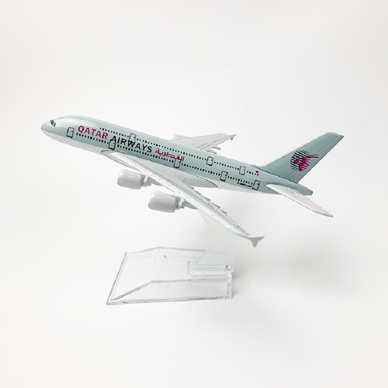 16cm 1/400 Scale Qatar Airways - Model Kit Planes recension och pris