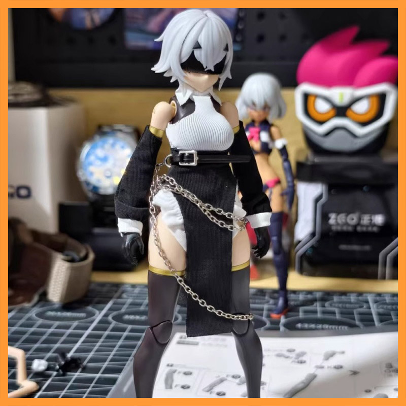 1/12 Scale Colored Off Shoulde - Model Kit Girl recension och pris