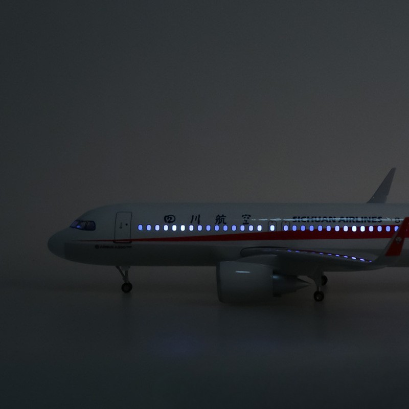 47cm Large Scale Sichuan A320  - Model Kit Planes recension och pris